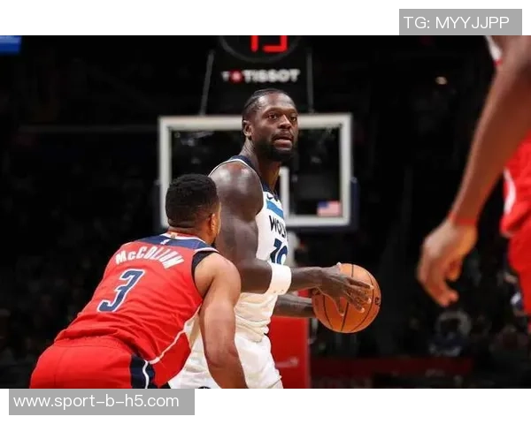 戈贝尔回忆华子早期风格称喜欢单打独斗曾尝试干拔三分球